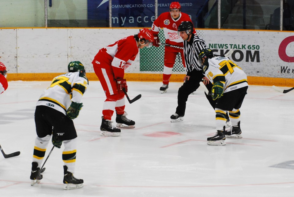 Broncos Vs Red Wings