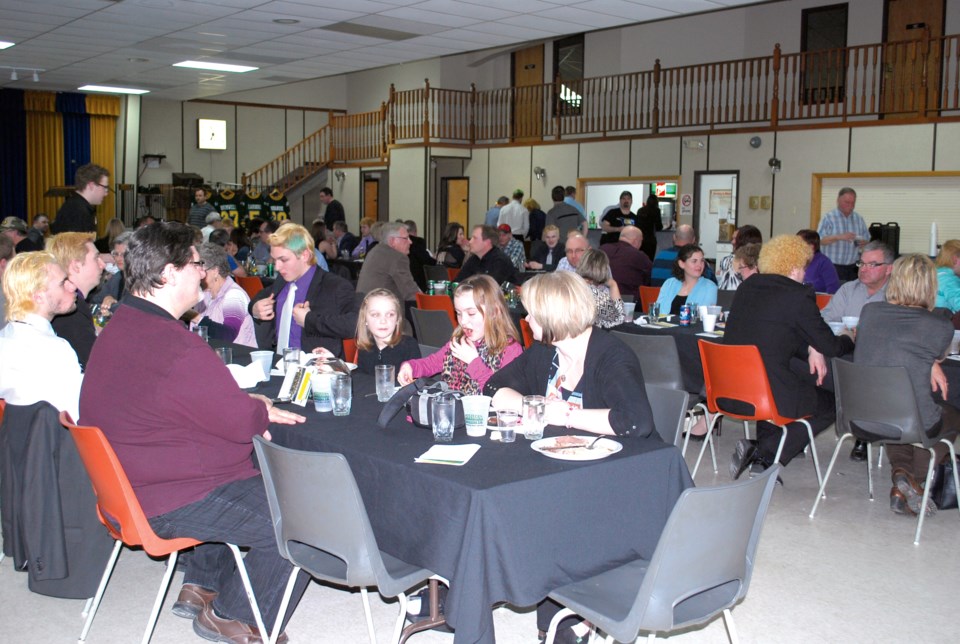 Bronco hockey banquet