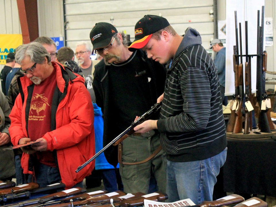 gun show 2015