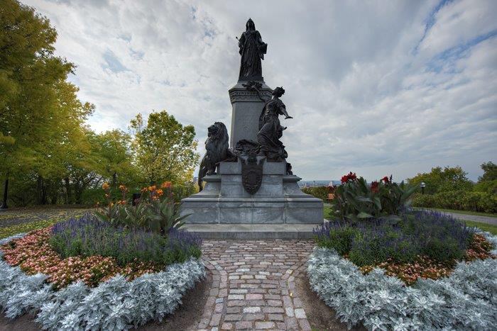 Queen Victoria Monument