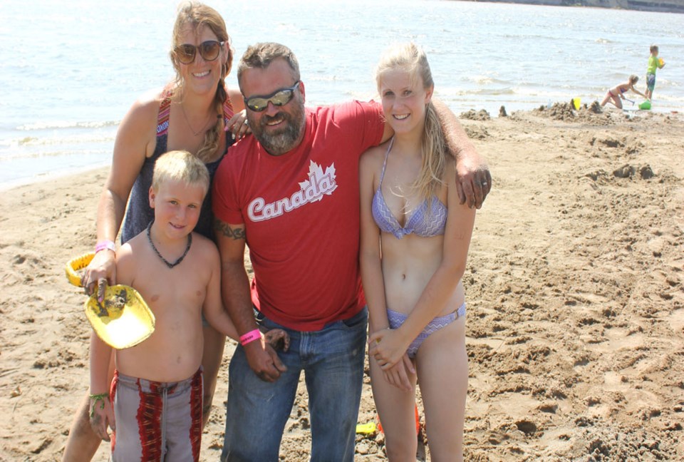 beach bash 2015
