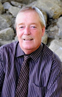 Bruce Penton - Sports Columnist
