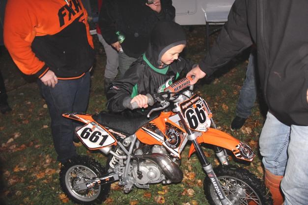 8667 new dirt bike