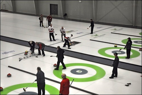 Superannuates rock the Northland Curling Centre_7
