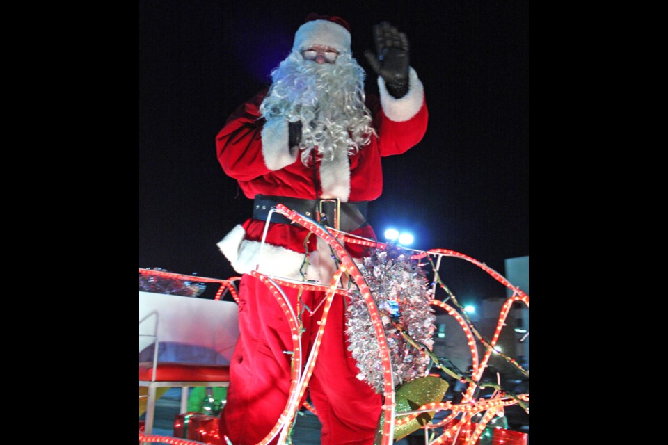 The guest of honour at the annual Santa Claus Parade, Jolly ol’ St. Nick himself, marks the beginning of the Christmas season, delighting children young and old.