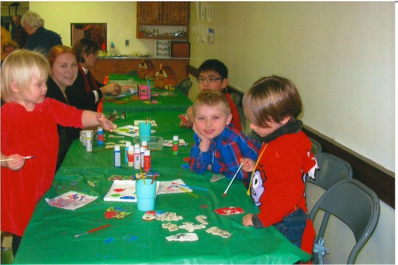 At work with paints and brushes during the beginning of Advent service in Kamsack on November 29, from left, were: Morgan Lawless, Rebecca Lawless, Elizabeth Hilderman, Jimmy Tao, Rhys Lawless and Leo Sirbu.