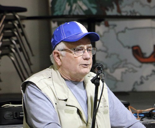 Glen Lawson reads out the winners’ names of rider prizes, the 50/50 draw, and the lottery winner.