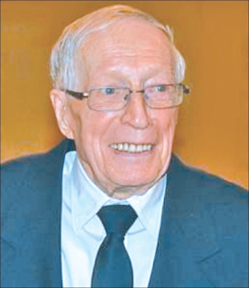 Ross Lennox