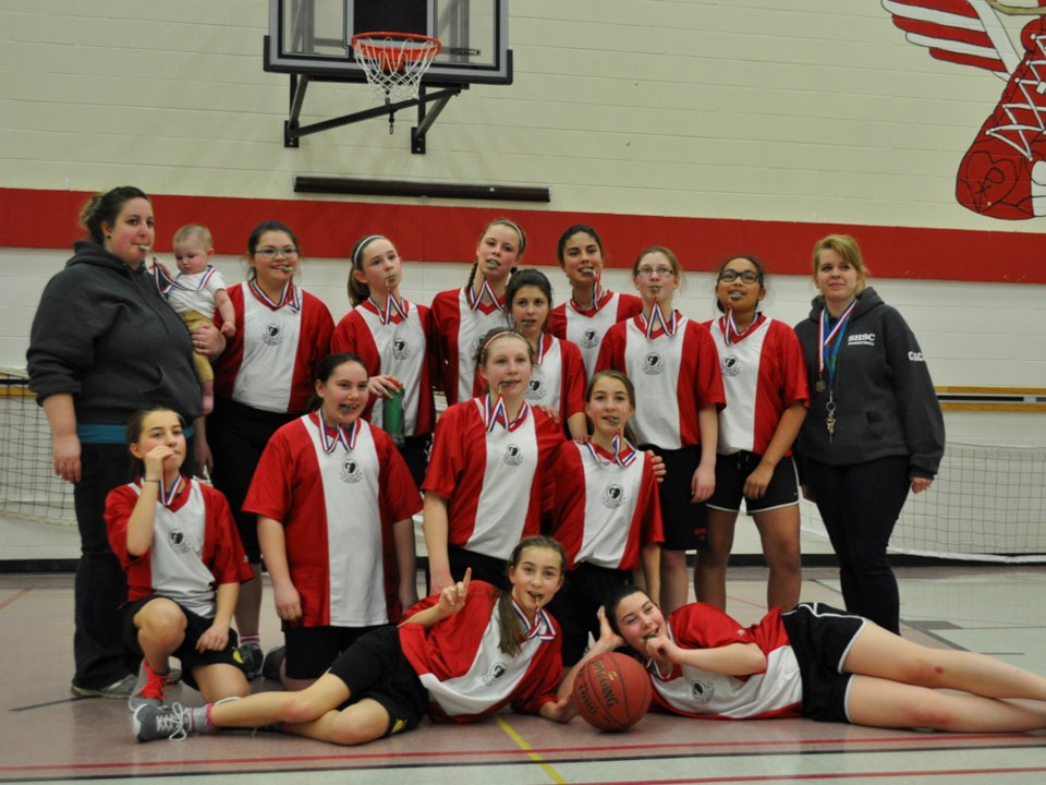 crusaders 7/8 girls basketball team march 2016
