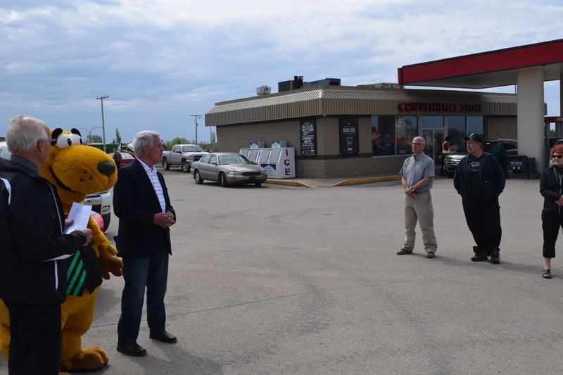 A ceremony was held last week to mark the end of renovations to the Kamsack Co-op gas bar.