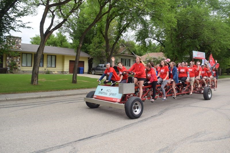All attired in special Heart and Stroke Foundation T-shirts, the 30 people who operated the Big Bike in Kamsack last week enjoyed travelling east on Queen Elizabeth Boulevard which is mostly a downhill trip.