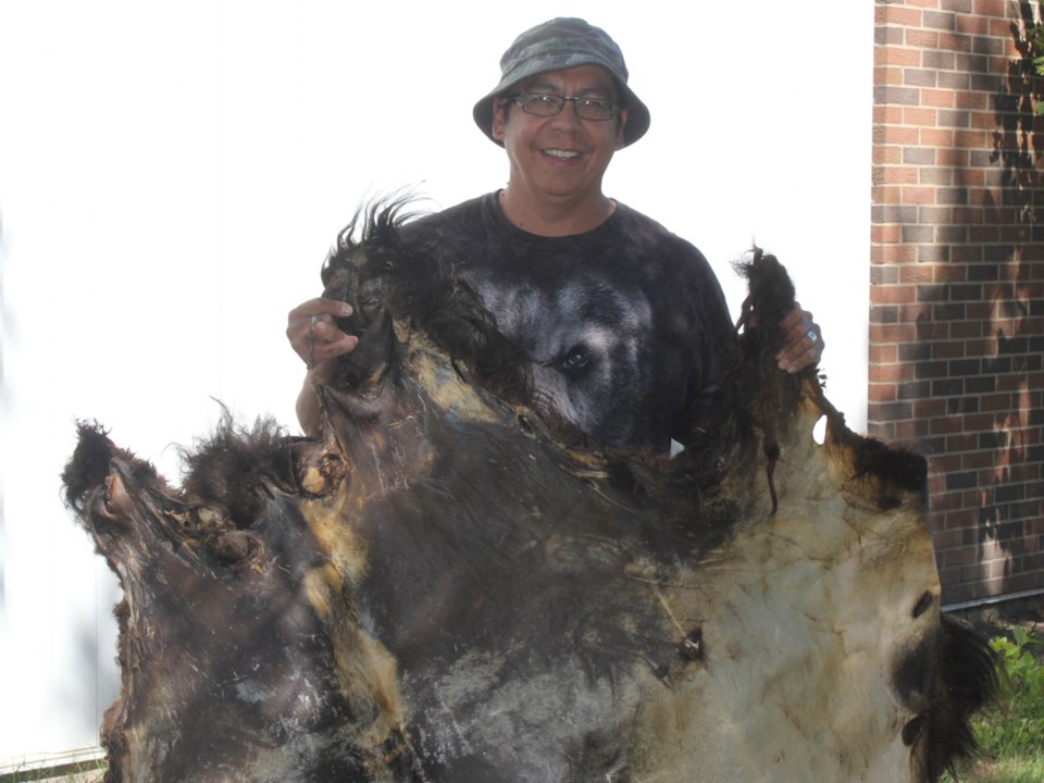 buffalo hide tanning july 2016
