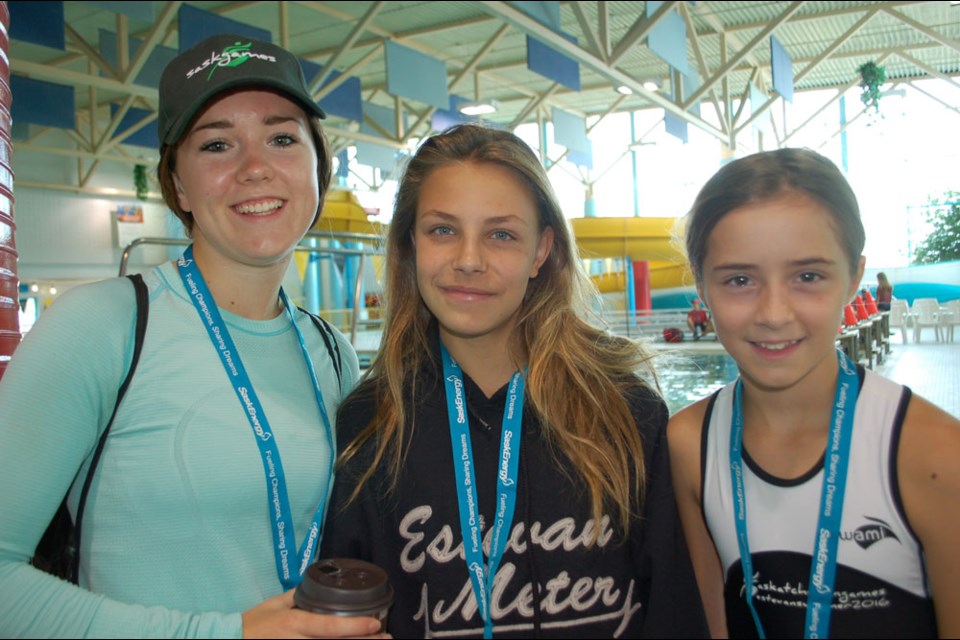 South East triathlon coach Tianna Dodds with Adah De Leeuw (middle) and Josie Andrist