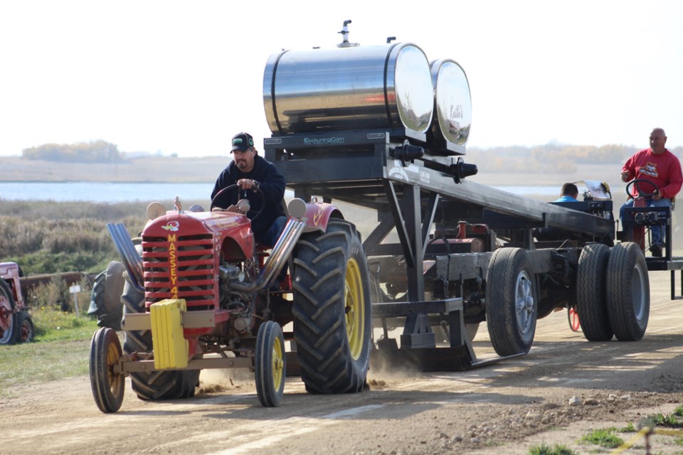 Tractor and Truck Pull