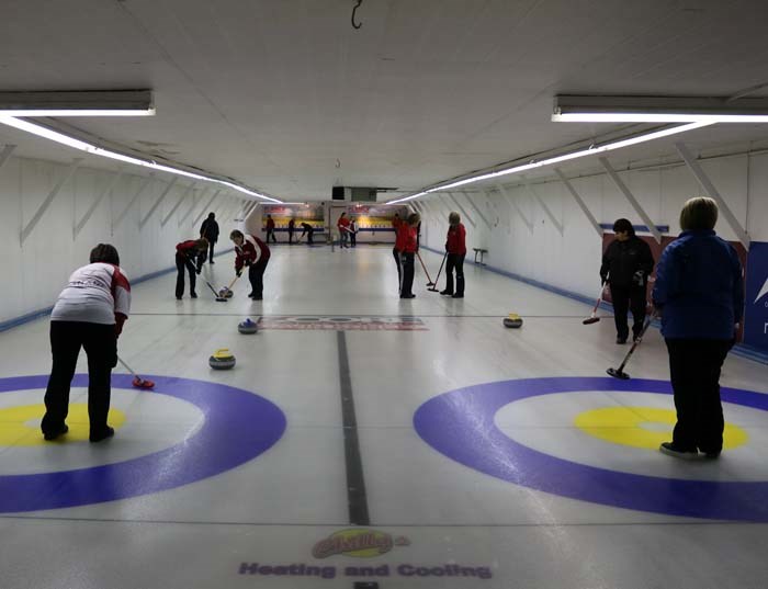 Tonkin Curling Club