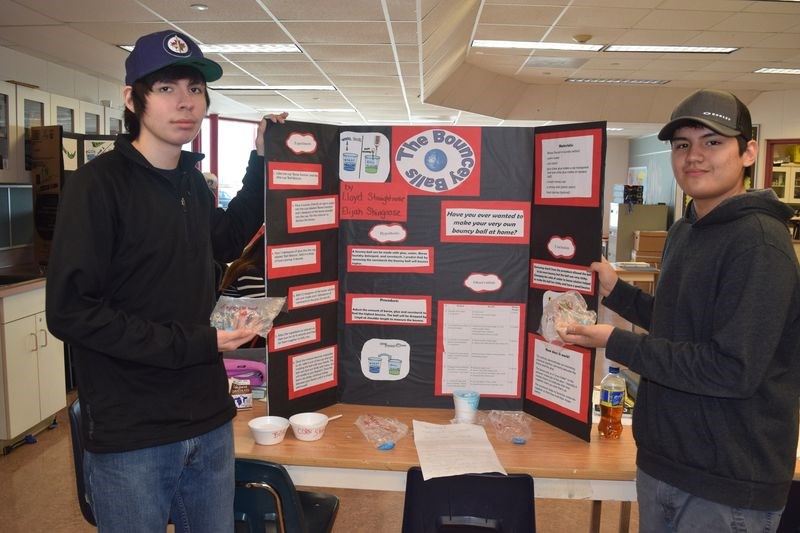 Lloyd Straightnose, left, and Elijah Shingoose, Grade 11 students at Chief Gabriel Cote Education Complex, created a science display regarding “bouncy balls” for last week’s multi-school science fair held at Keeseekoose Chiefs Education Centre. Theirs was one of two displays from the Cote school that were selected to advance to the FSIN provincial science fair in Saskatoon on March 20.