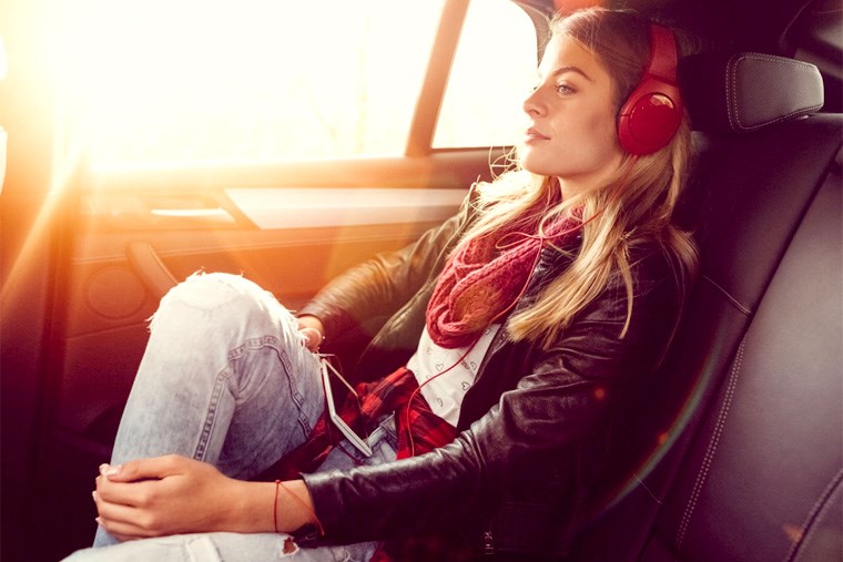 33B_5-binge-worthy-road-trip-podcasts