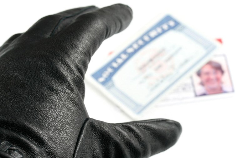 44B_how-to-protect-yourself-from-identity-theft