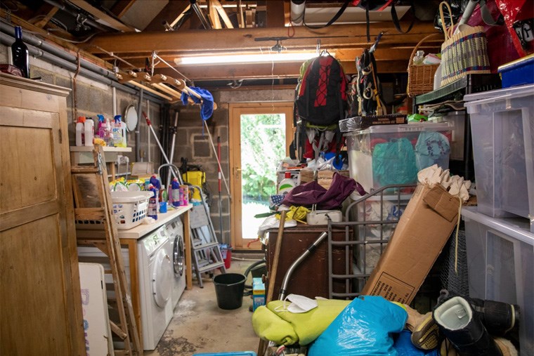 33B_heres-how-to-declutter-your-garage
