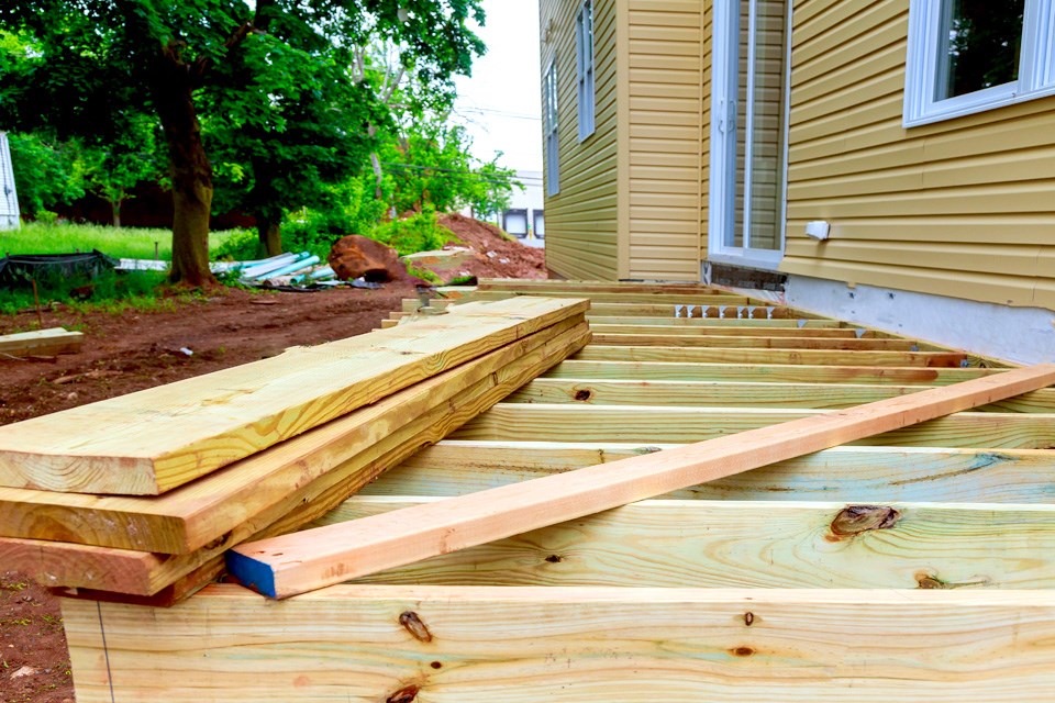 1-4 a-installation-wooden-deck-or-patio-new-home-timb-2021-08-29-01-11-07-utc