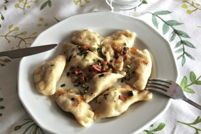https://www.vmcdn.ca/f/files/greatwest/images/branded-content-features/lets-eat-alberta/2-1-perogies-on-the-prairies.jpg;w=400