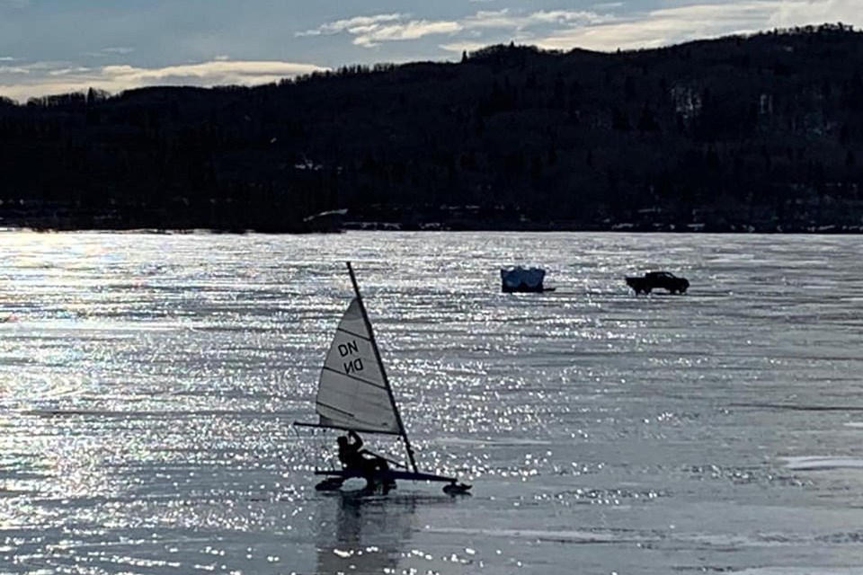 01-1-ttd-ice-sailing