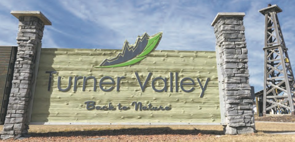 17-2B Turner Valley