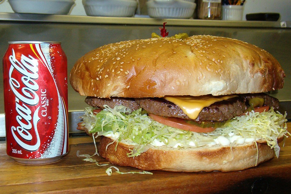 This Alberta Burger Joint Is Famous For Their Giant ‘Mammoth Burger’