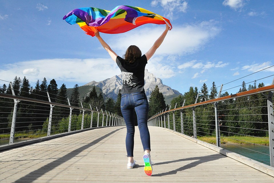 20-2 TTD - banff pride 