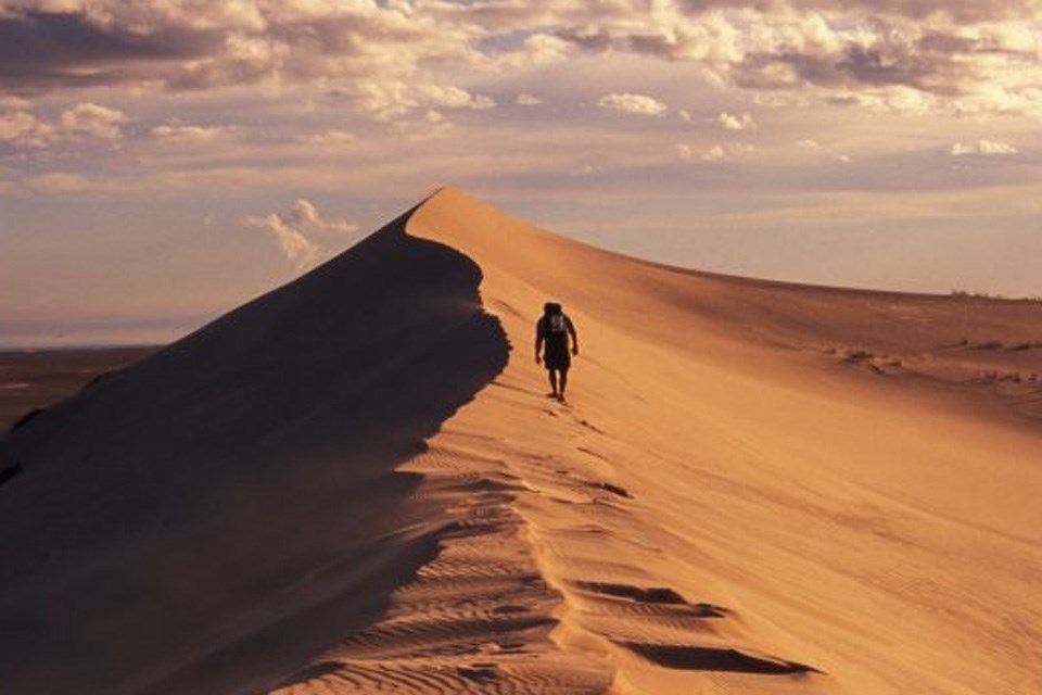 06-5-desert-sand-dunes