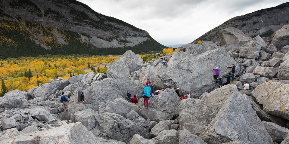0207-boulder1