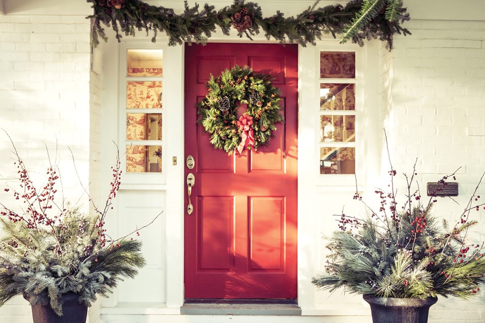 12-10-holiday-wreath-dos-and-donts