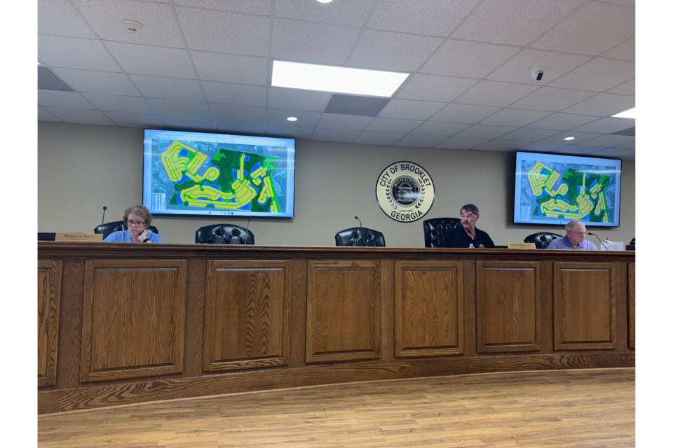 The new monitors invite the audience to get up close and personal with what the council members are seeing, and view items on the agenda as they are being discussed. 