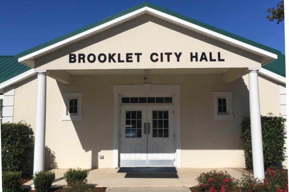 brookletcityhall