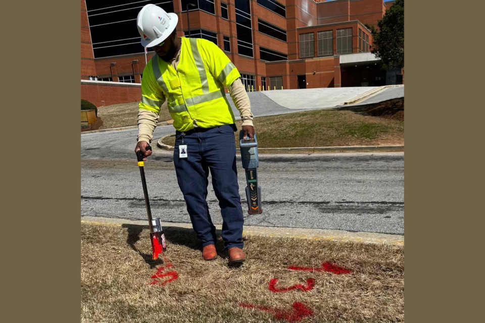 georgia-power-locater-marks-underground-utility-lines