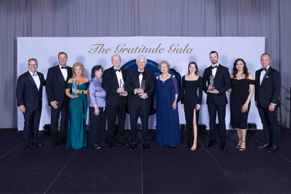 gratitude-gala