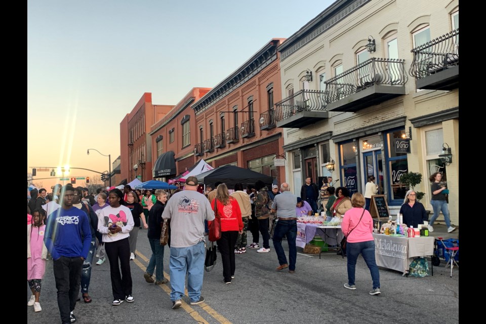 Several vendors lined the street as tons of locals shopped and enjoyed Winterfest festivities. Winterfest, the first First Friday event of the year, took place in downtown Statesboro on Friday Feb. 2 from 5p-8p. Admission was free and open to the public. This is the second annual Winterfest. 