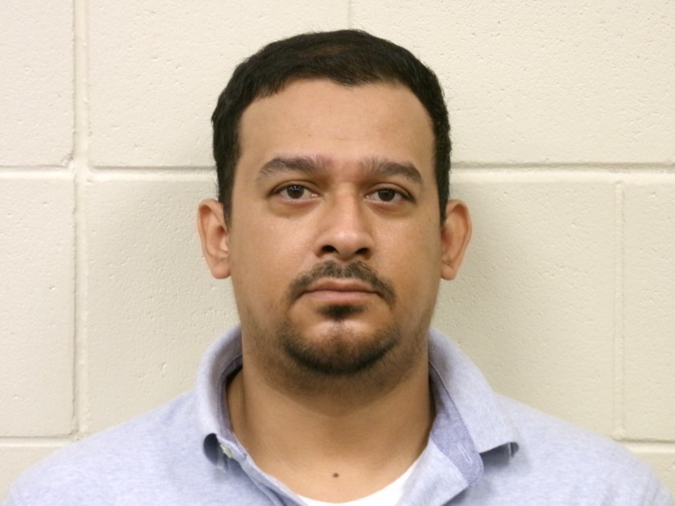 jail_inmate_rodriguez-rodriguez_angel__front_07092025_011511_721_pm