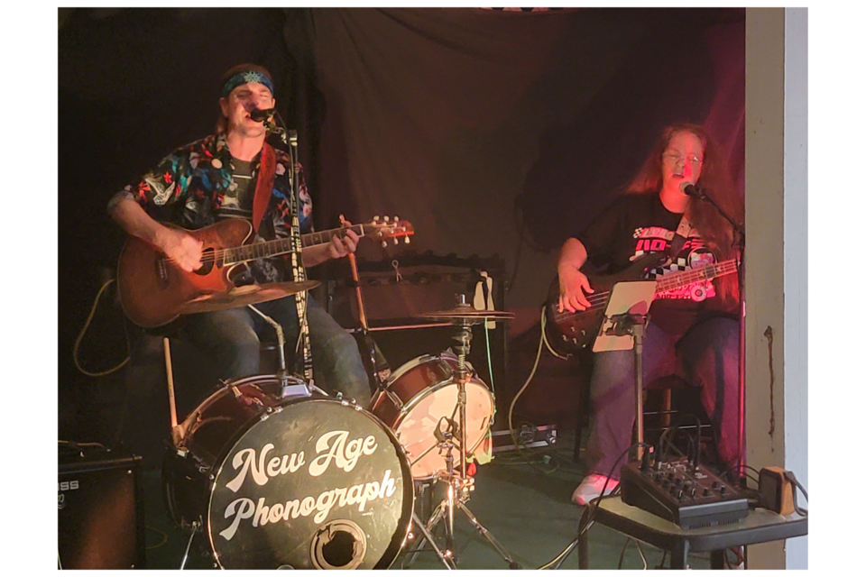 New Age Phonograph, Matt Nolan and Randi Mueck, played The Hollow Haus on Friday, April 25, 2025.