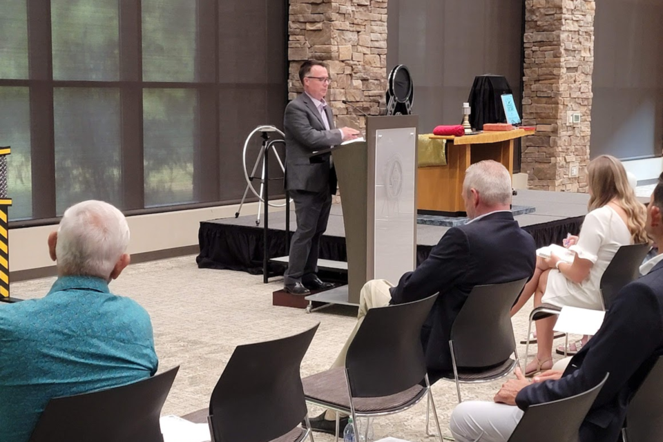 joseph-ruhland-delivering-speech