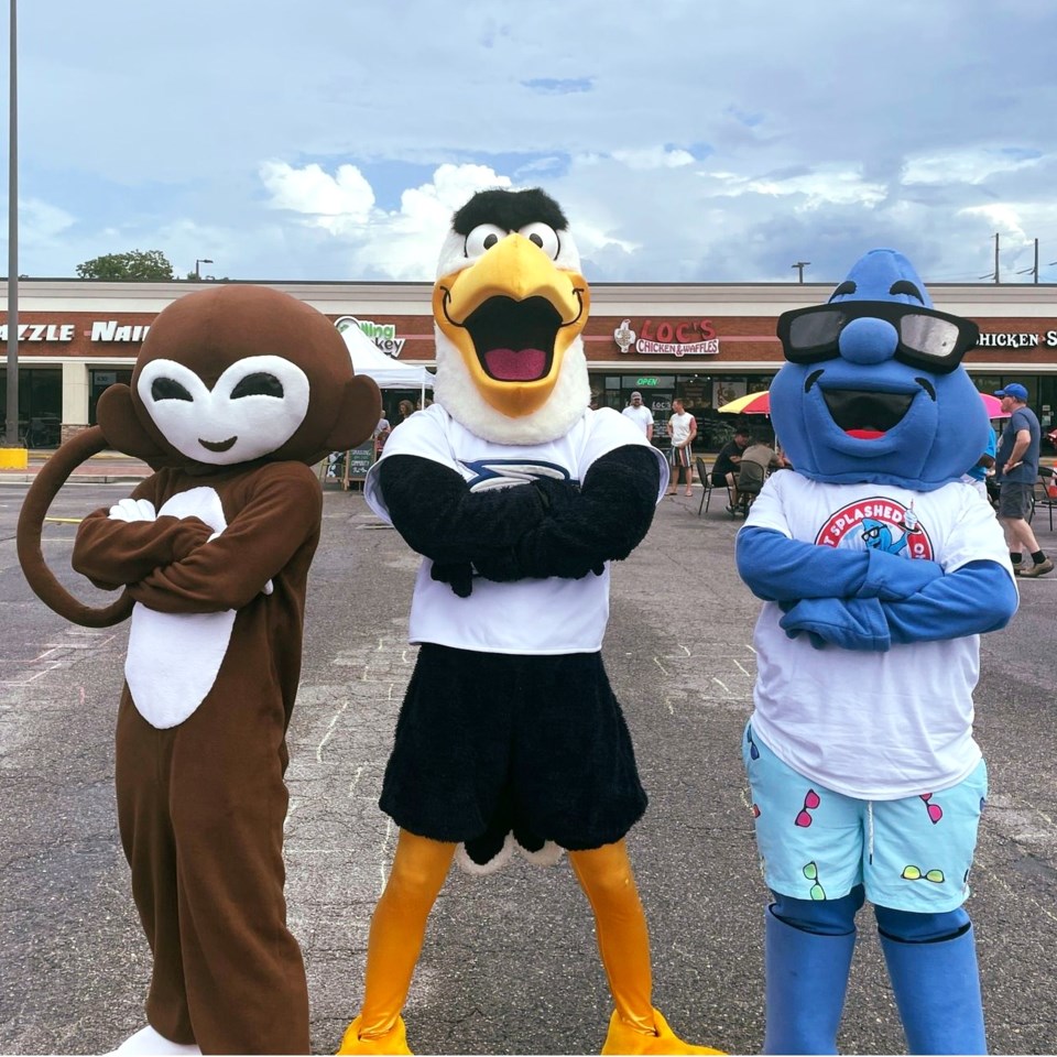 nationalicecreamdaymascotrace