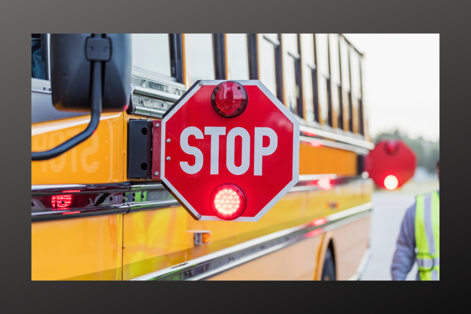 schoolbus-feature