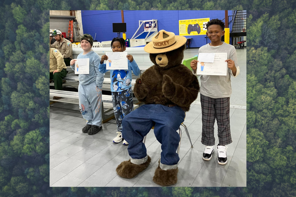 smokeybear-bgc