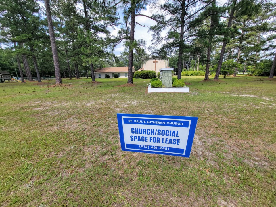 st-paul-lease-sign