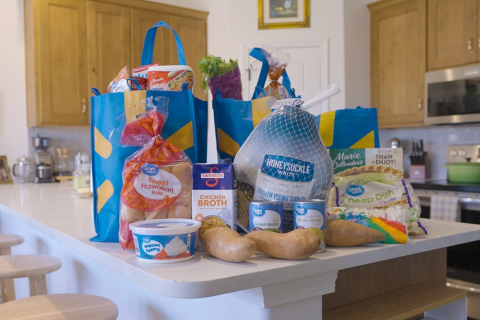 walmart-holiday-meal-program