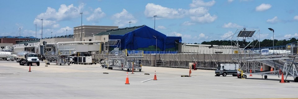 sav-airport-gate-expansion