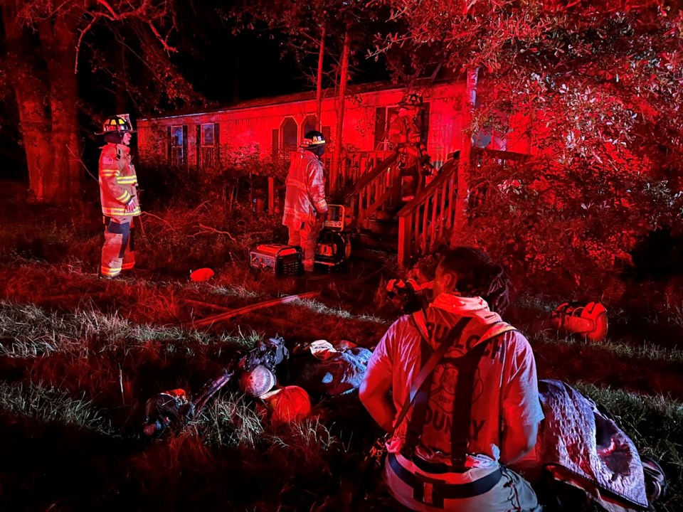 101923-black-creek-fire-1