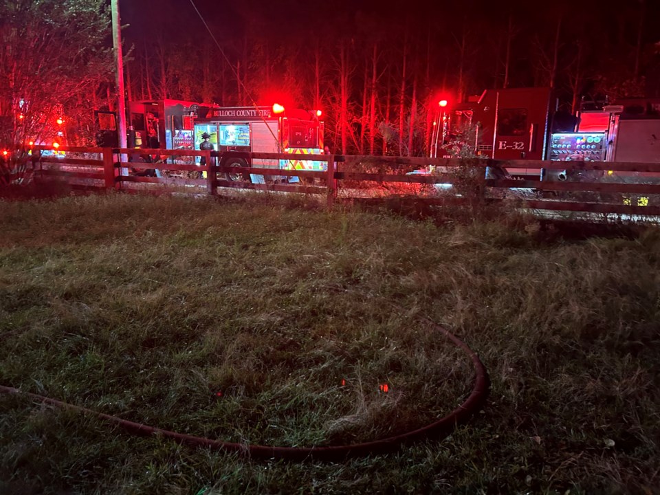 1019232-black-creek-fire3