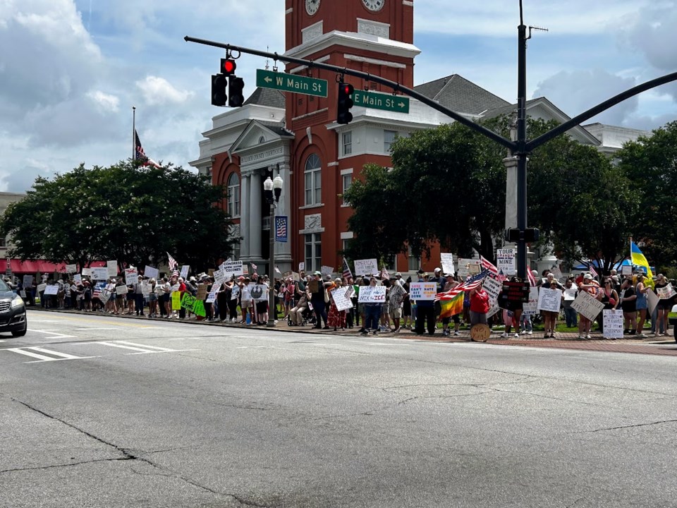 061425-no-kings-rally1
