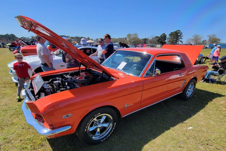 032325-66-mustang